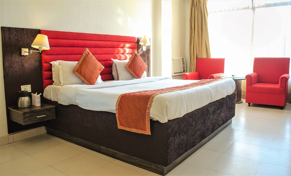 Executive Room - Photo 4