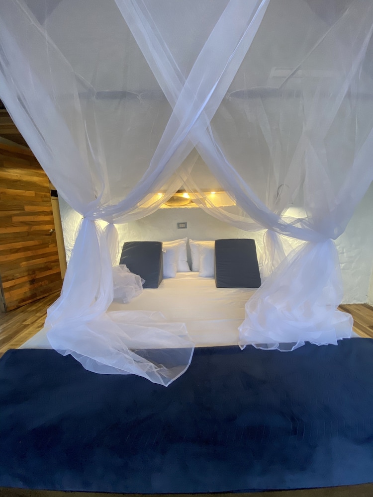 Junior Suite, Mountain View - Photo 7