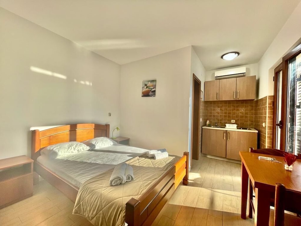 Comfort Triple Room, Multiple Beds, Sea View