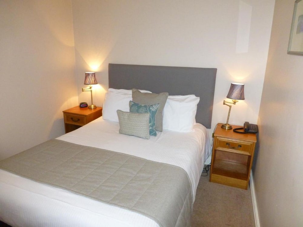 Cosy Courtyard Double Room - Photo 2