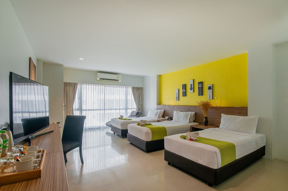 View Pent with Extra Bed photo 2