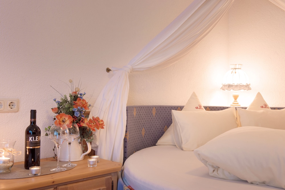 Romantic Double Room (Comfort) photo 2