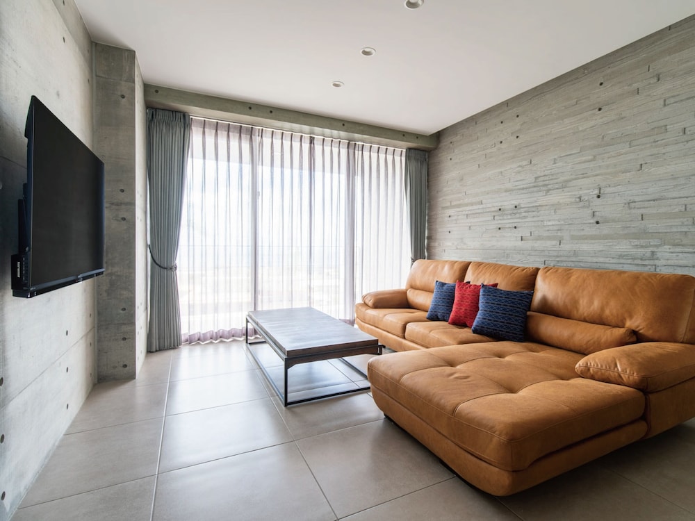 Condo - Photo 10