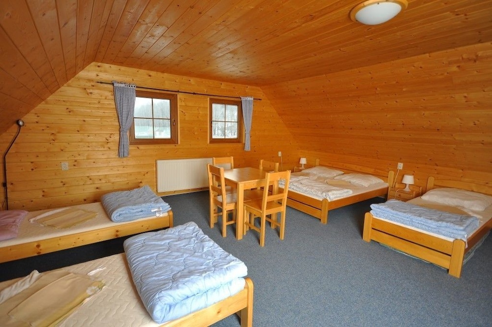 Room (Apartment 2+2) photo 1