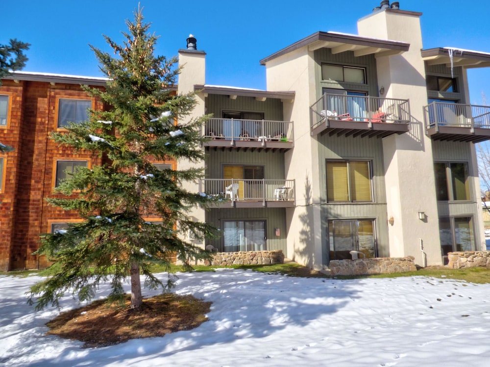 Condo photo 3