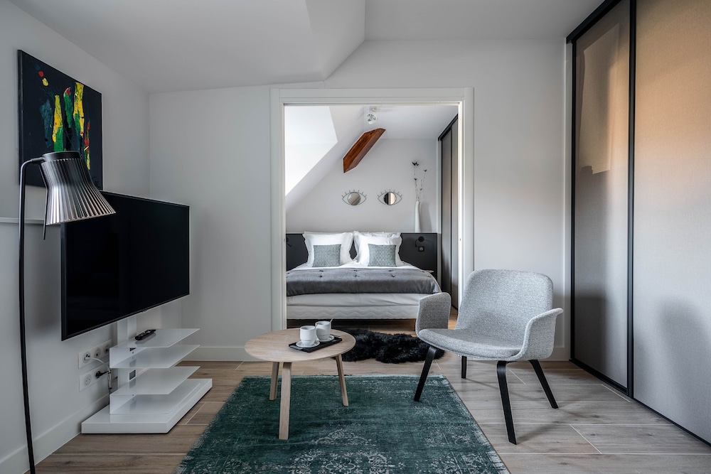 Standard Apartment - Photo 5