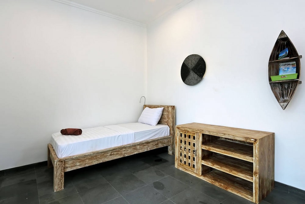 Design Bungalow, 3 Twin Beds, Non Smoking, Kitchenette photo 3