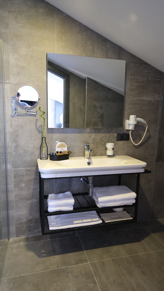 Deluxe Double Room, Sea View - Photo 5