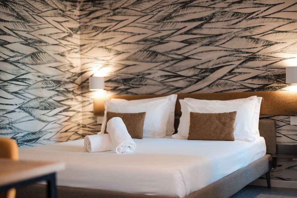 Family Suite - Photo 11