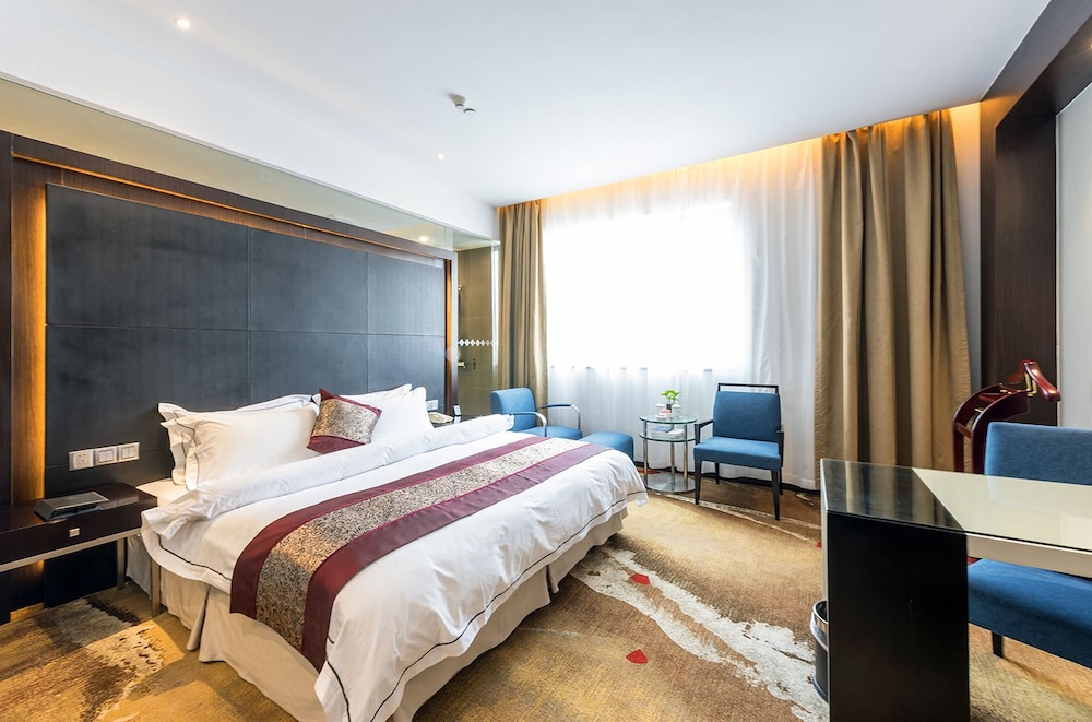 Suite (Selected D)