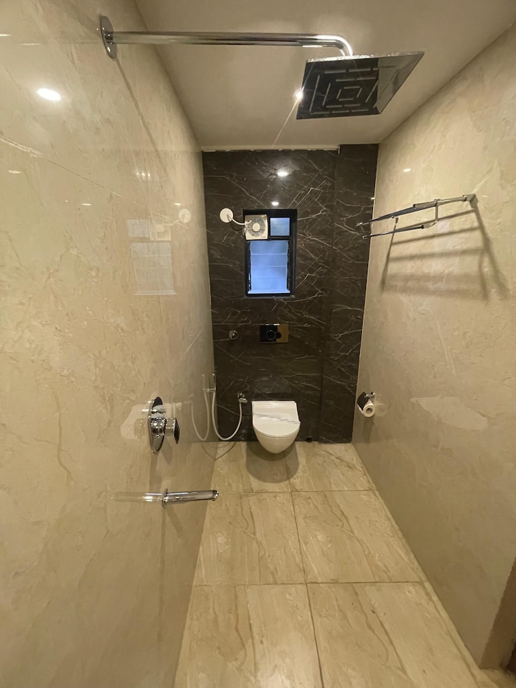 Superior Quadruple Room photo 2