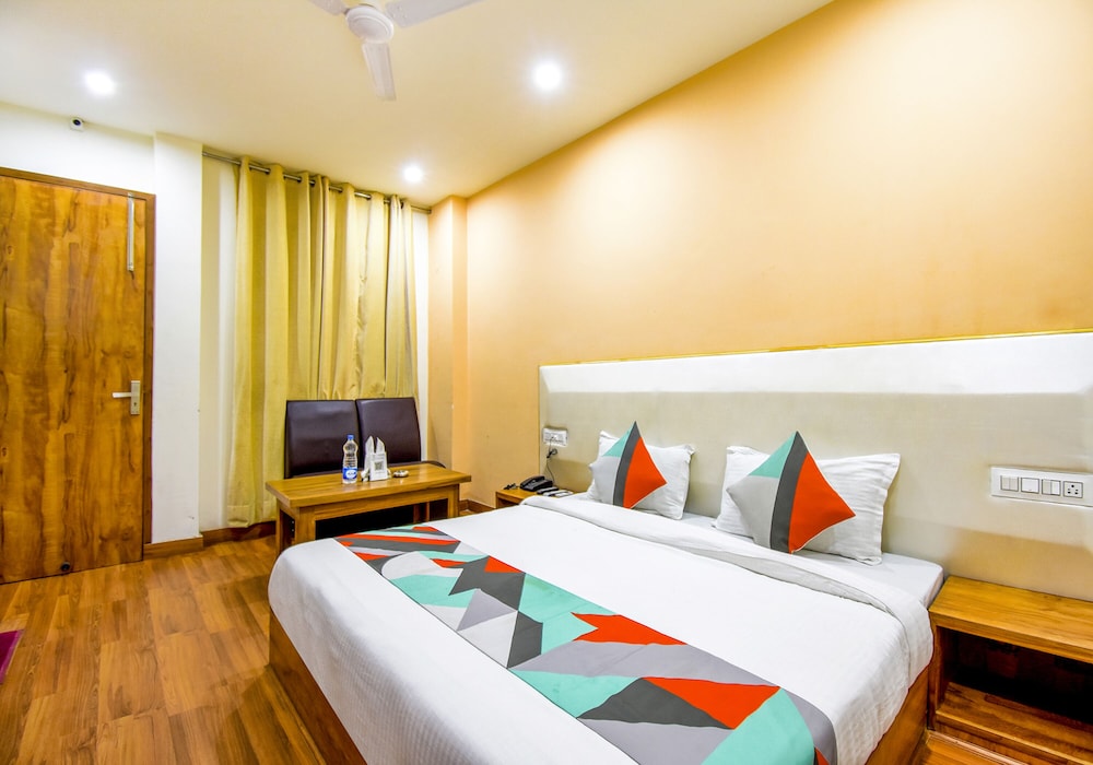 Deluxe Room - Photo 5