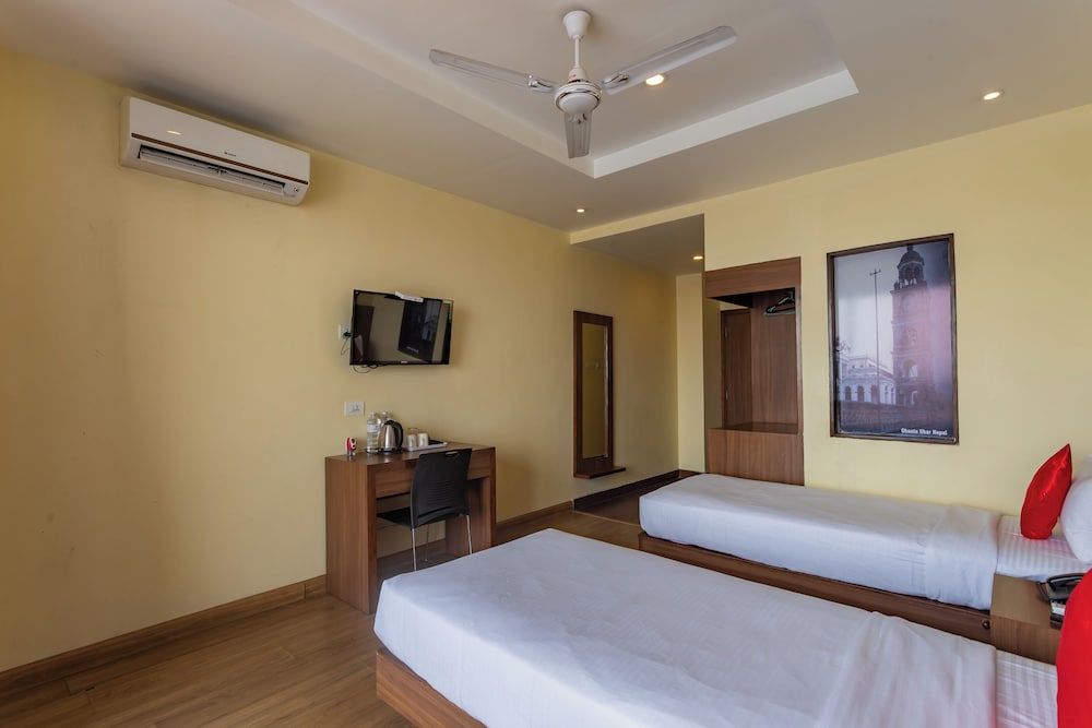 Deluxe Double Room photo 3