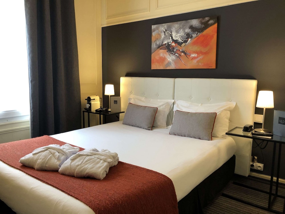 Deluxe Double or Twin Room photo 1