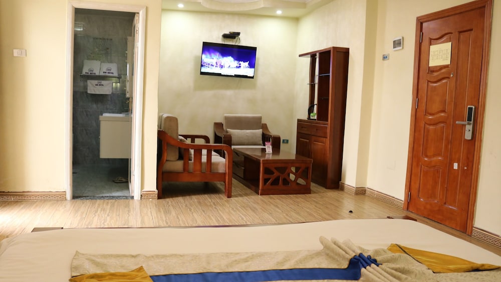 Suite, Balcony, Garden View photo 2