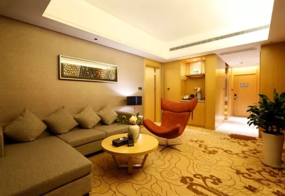 Executive Suite photo 3