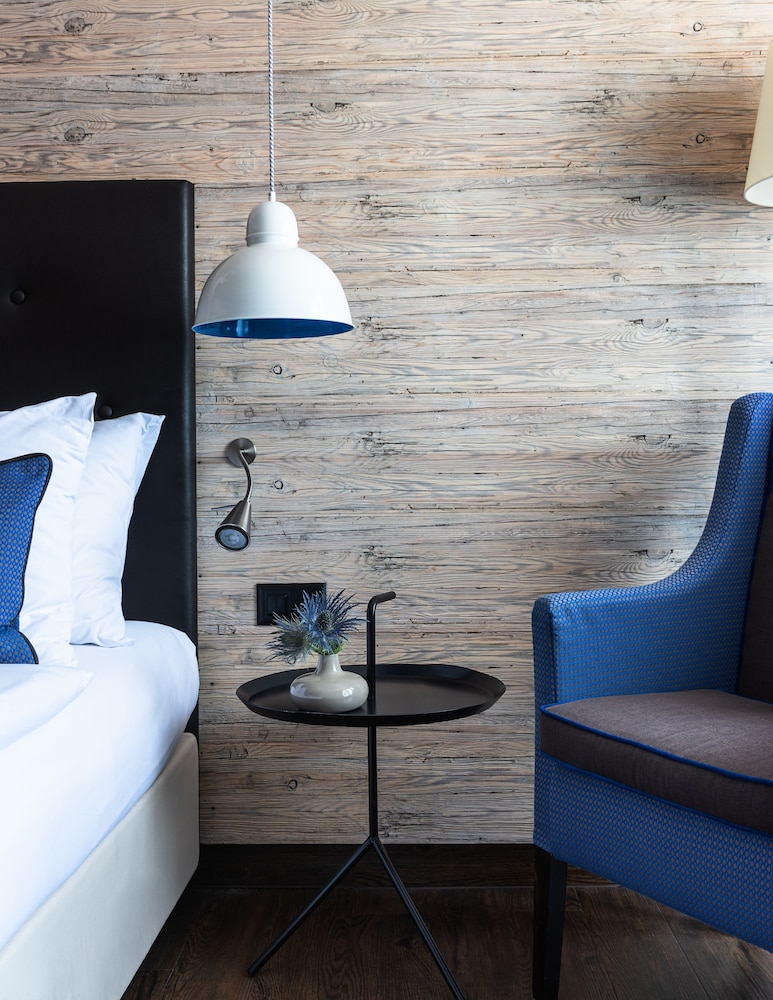 Premium Room - Photo 1