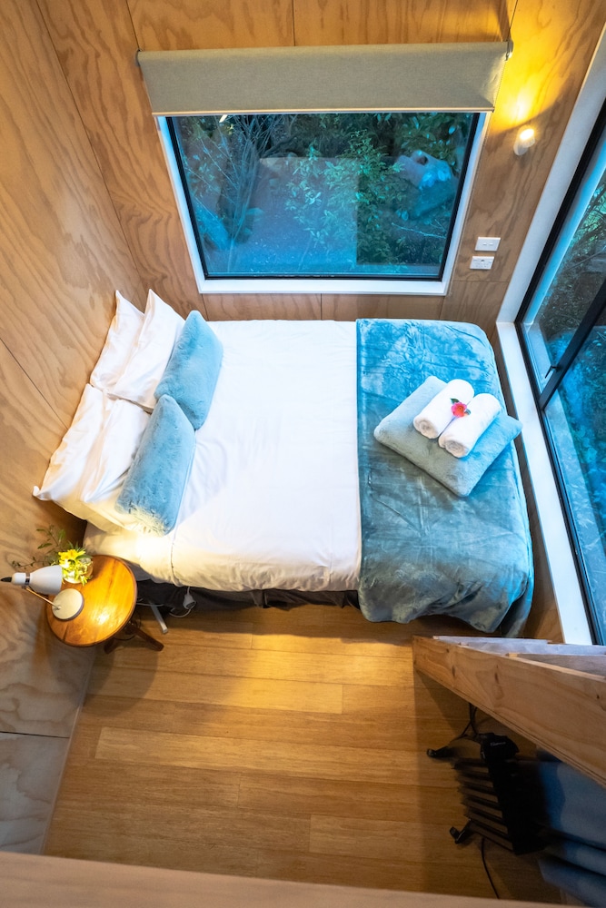 Romantic Cabin, 1 Queen Bed, Garden View