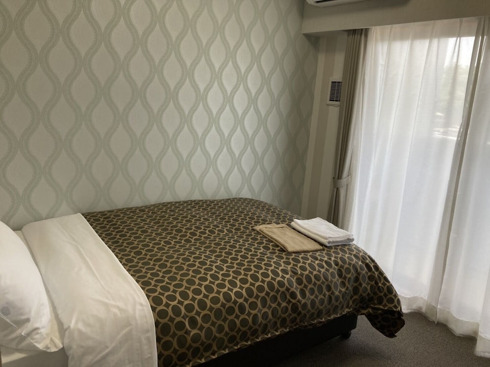 Single Room, Non Smoking - Photo 6