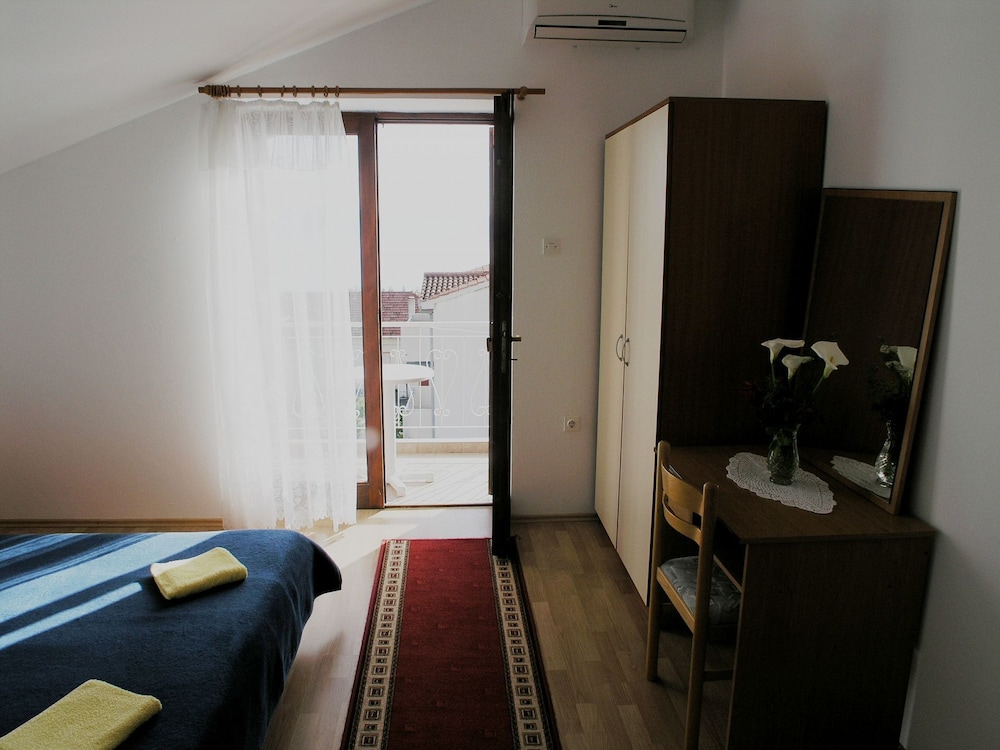 Apartment (Nik - 50 M From The Sea - A1(2+1)) photo 1