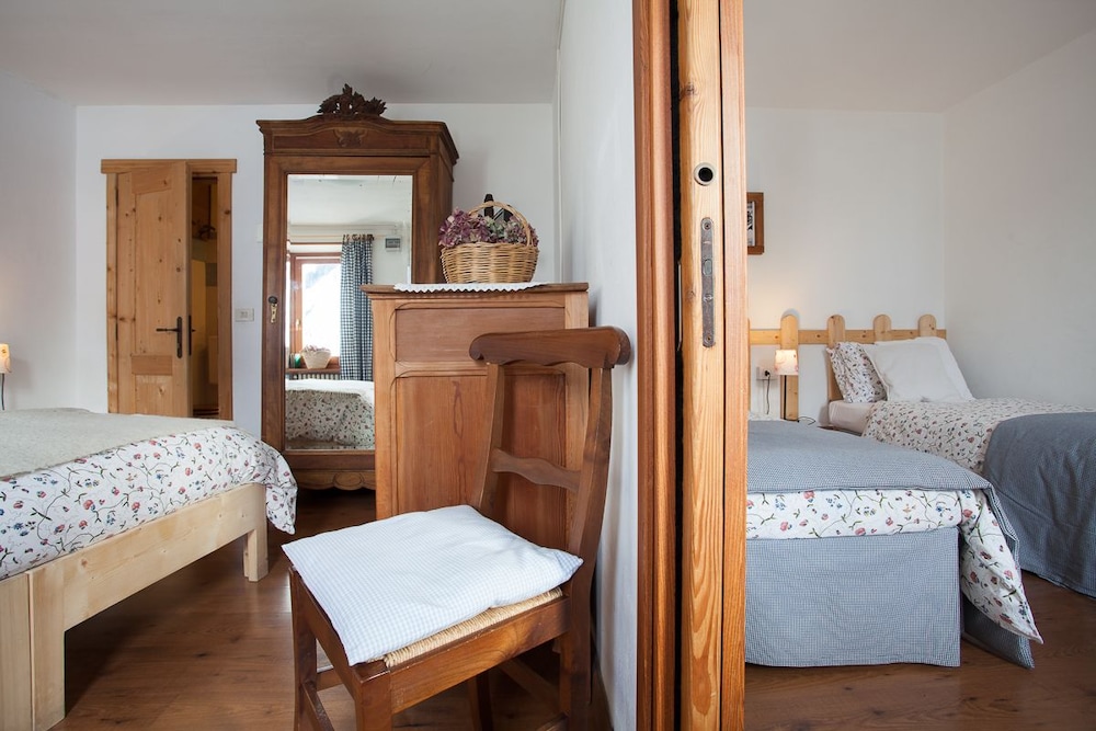 Quadruple Room photo 3