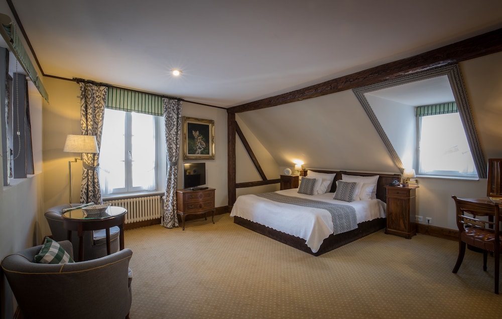Suite, City View - Photo 2