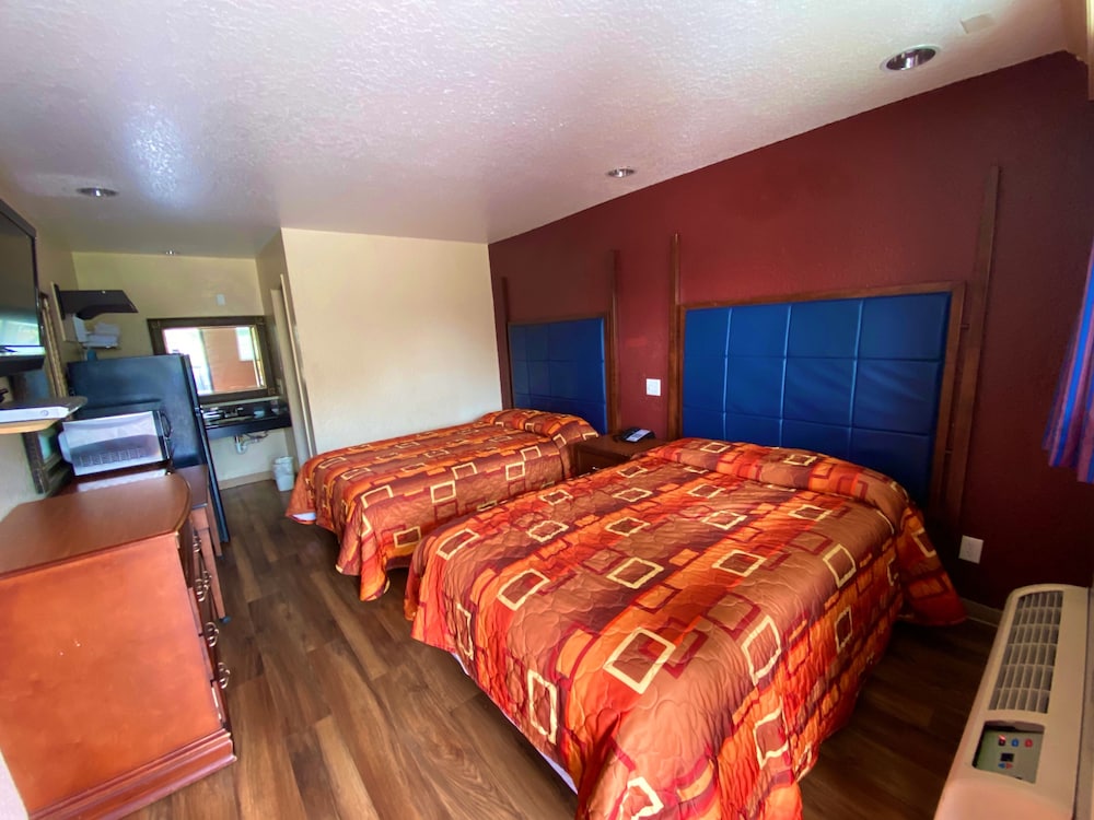 Double Room Non-Smoking - Photo 1