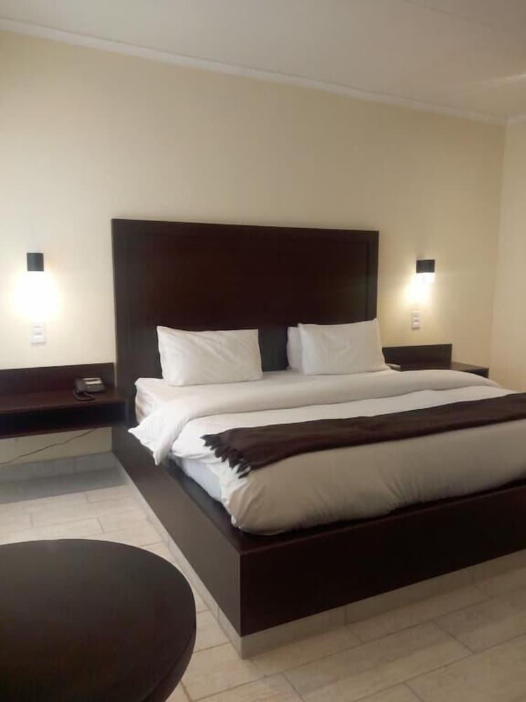 Executive Room photo 2