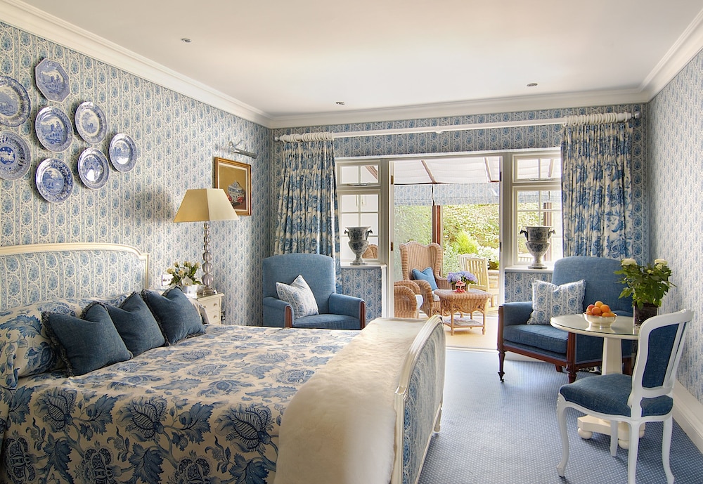 Suite (Courtyard) photo 1
