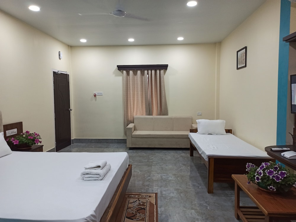 Superior Triple Room - Photo 9