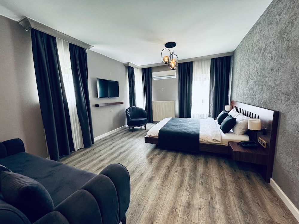 Superior Room, Sea View - Photo 27