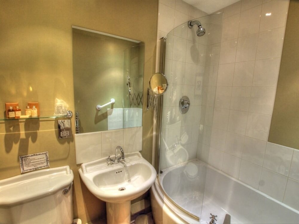 Luxury Double Room, 1 King Bed, Ensuite photo 3