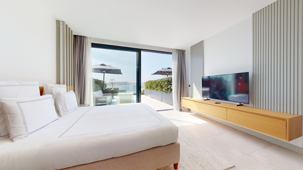 Superior Room, Sea View photo 2