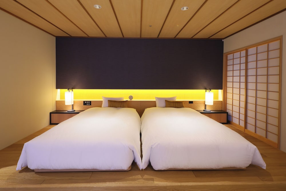 Modern Japanese-Western-Style Room (Ryukyu Tatami+ Twin Beds / 60sqm)  Tokiwada, Non Smoking photo 2