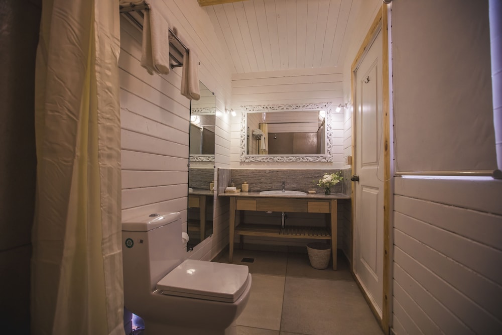 Exclusive Double Room, 1 Double Bed, 2 Bathrooms, Ocean View photo 3