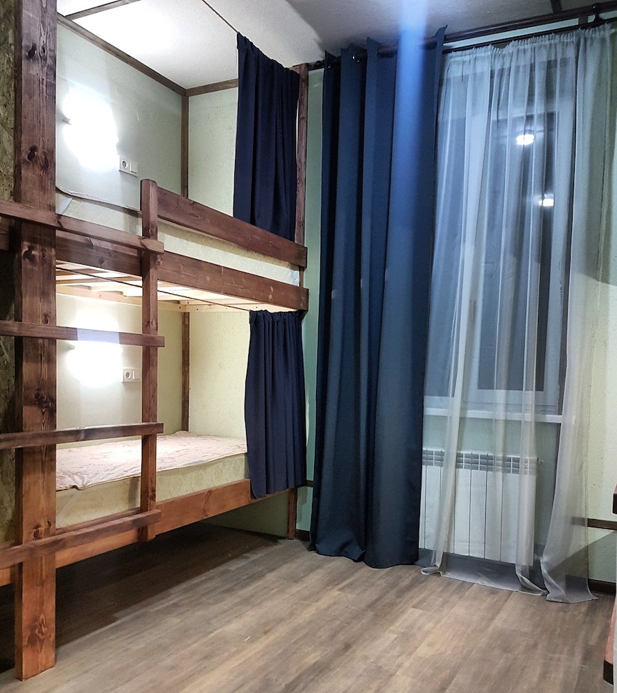Shared Dormitory, Mixed Dorm (6 guests) photo 1