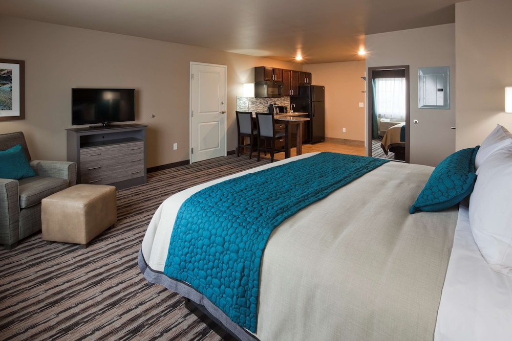 King Junior Suite Disability Access photo 2