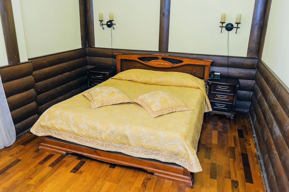 Standard Double or Twin Room photo 3