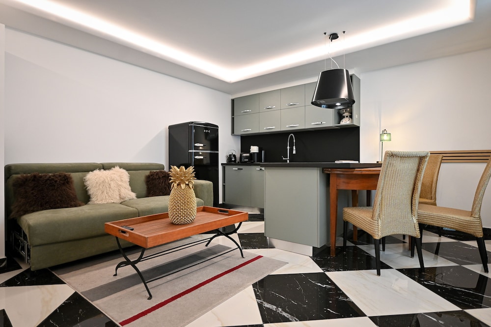 Unique Losone Apartment, 사진 35