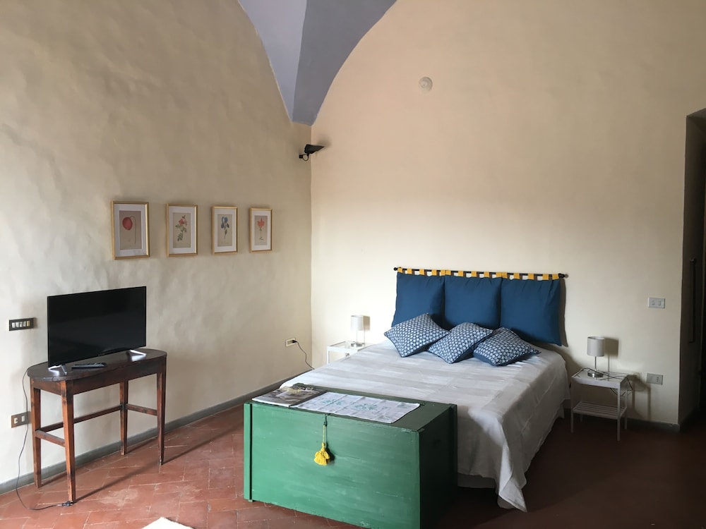 Panoramic Villa, Hill View