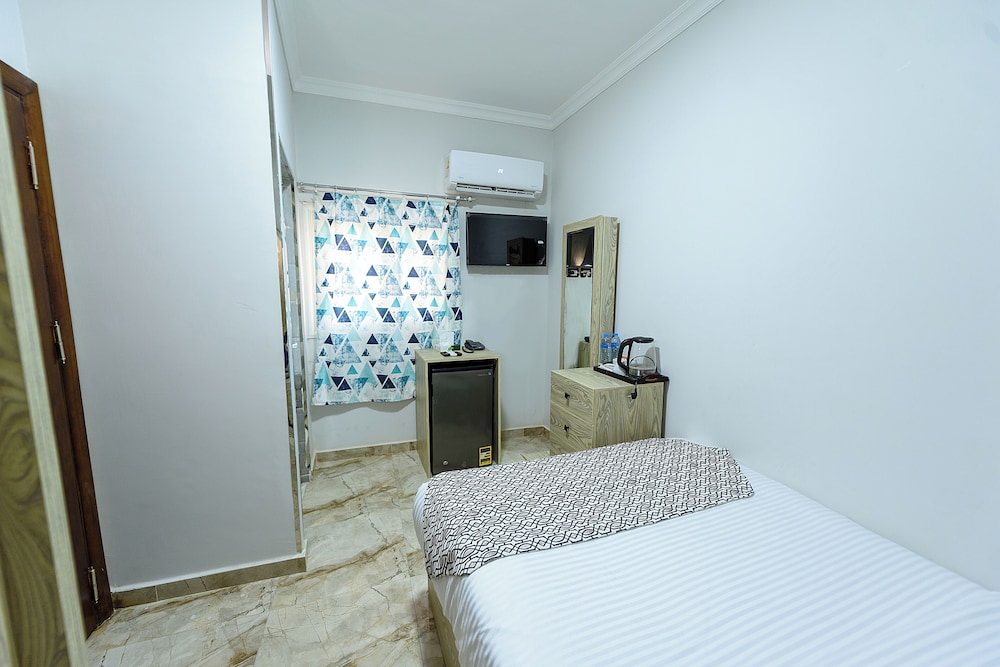 Economy Single Room photo 2