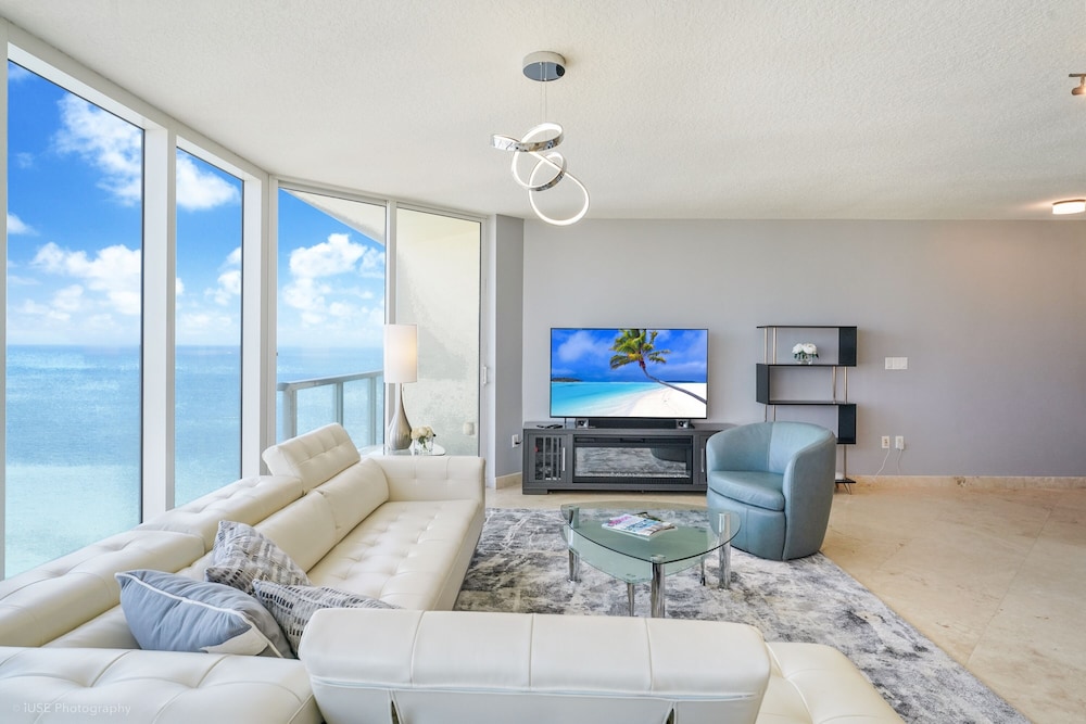 Condo, Multiple Beds, Balcony, Ocean View (A Breathtaking Oceanview) photo 3