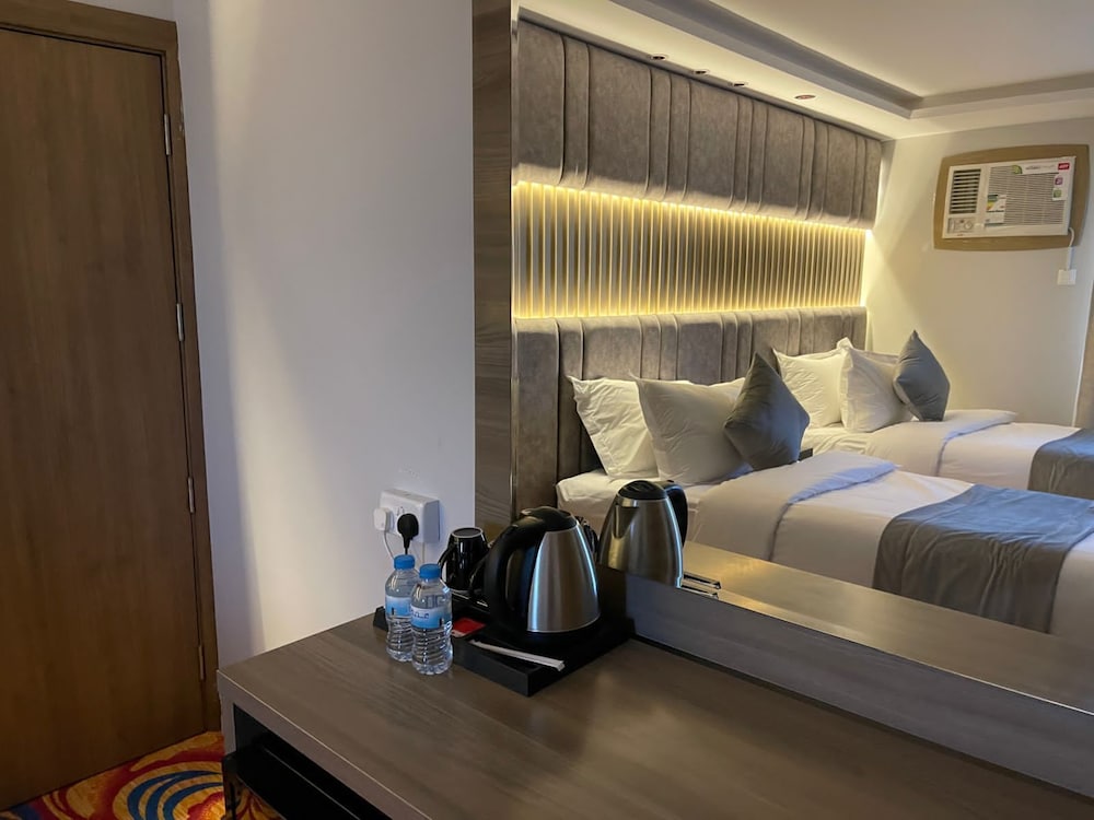 Deluxe Twin Room - Photo 5