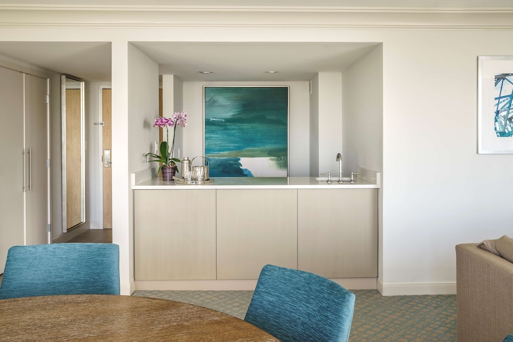 Suite (St Johns) photo 2