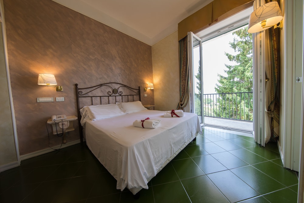 Double Room Single Use