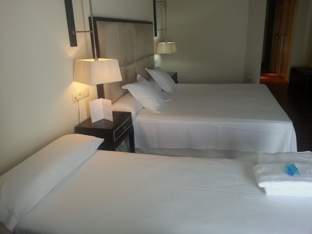 Family Triple Room - Photo 2