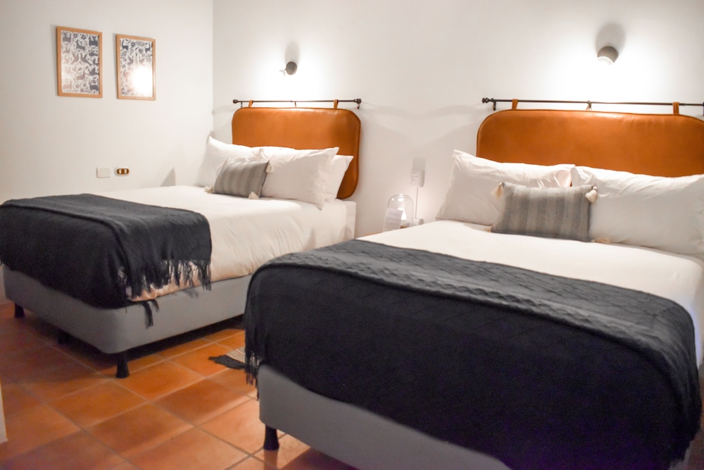 Deluxe Room, 2 Double Beds - Second Floor
