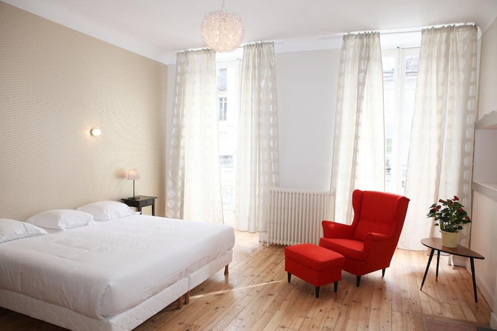 Deluxe Double Room - Photo 1