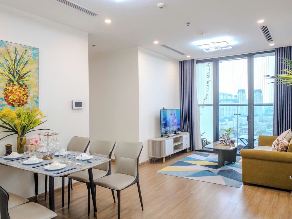 Family Apartment, Balcony, City View