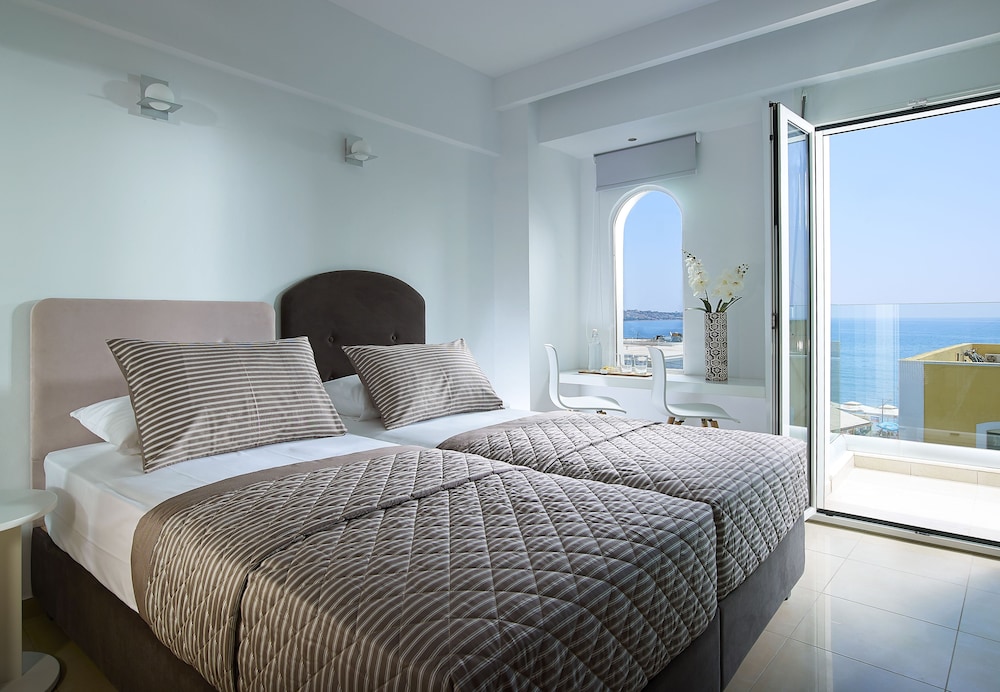 Twin Room, City View
